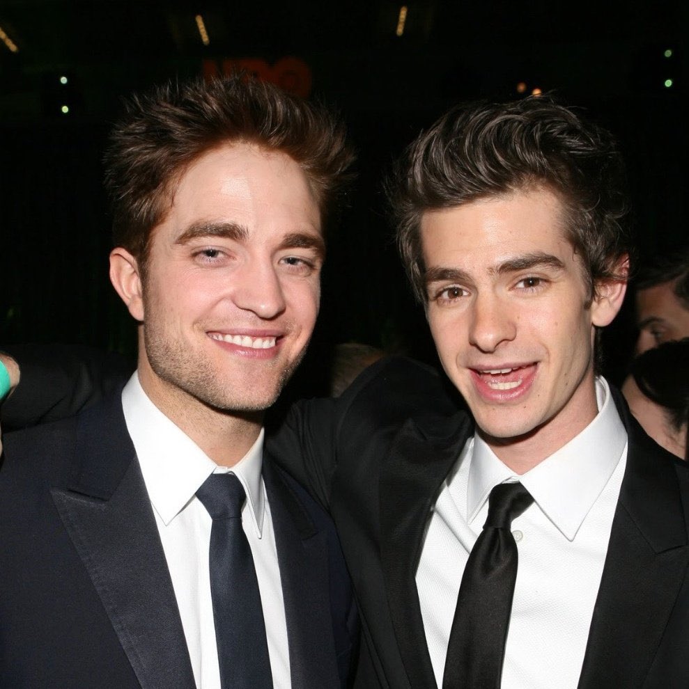 andrewgthinker's tweet photo. andrew garfield and robert pattinson https://t.co/ERNjVuFzsm