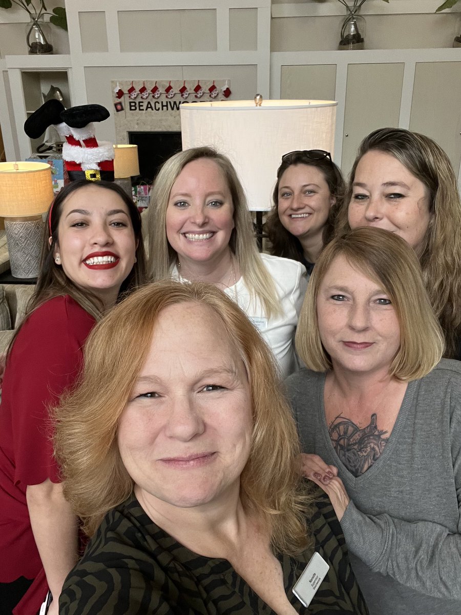 Anna Aleman tweet media