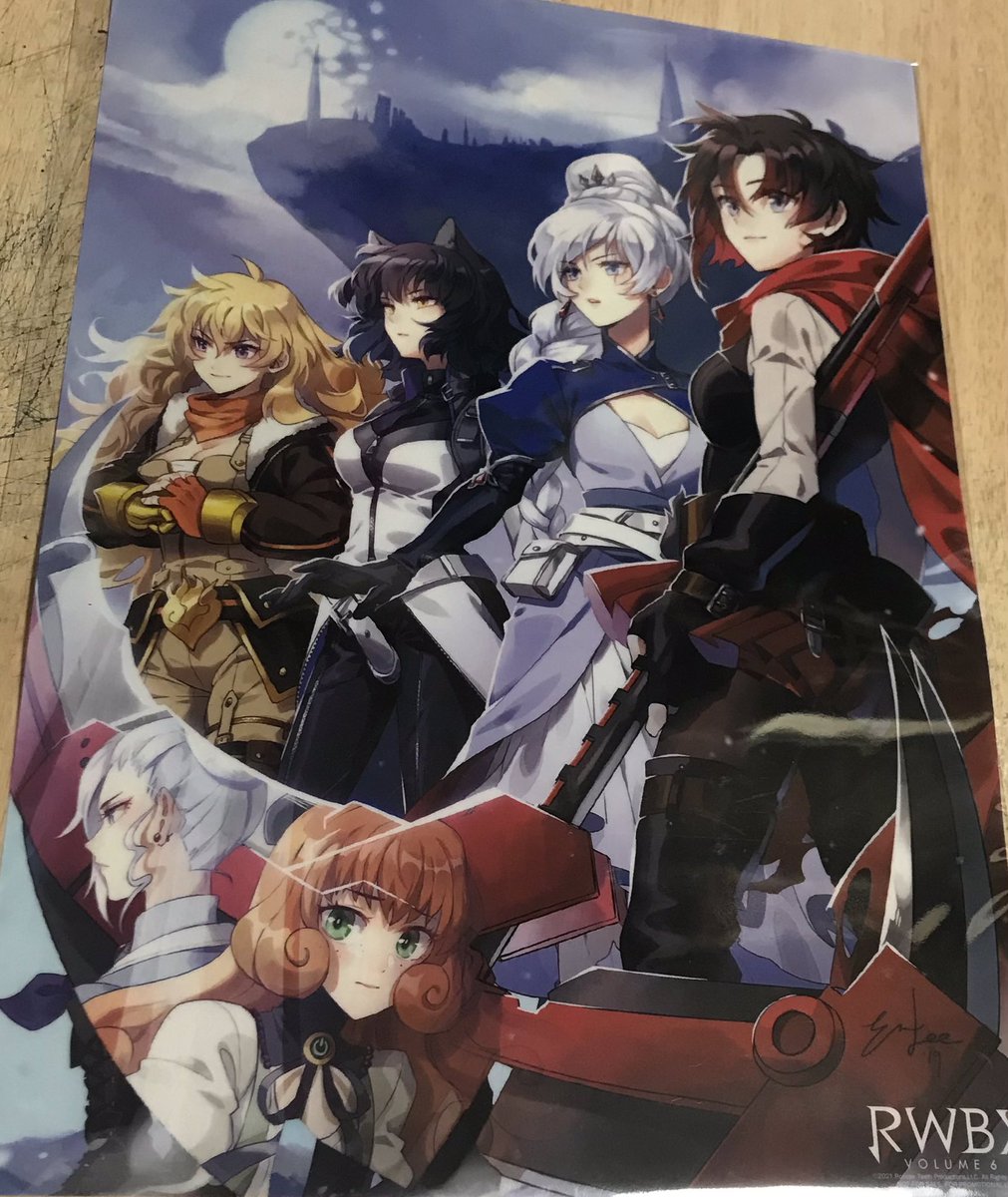 Q0vClE9db3MO80Q's tweet photo. #RWBY #RWBYVOL8
ちょっと不貞腐れて日本沈没を観ている途中にRWBY VOL8届きました。👍❗️😆(日本沈没の次にVOL8観るってある意味でキツイかも？😑 https://t.co/xJDkHedqGf