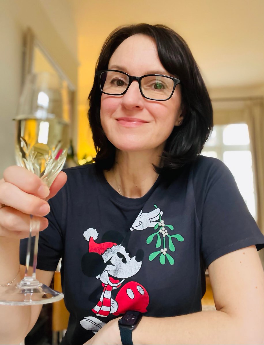 TheMumsnot's tweet photo. So here it is again. Already? Is it just the lock-down time warp or is Christmas coming around again far too quickly? As we get older, could we celebrate Christmas every two or three years? It’s fine for the under thirties to do this every year, a year seems longer for them, https://t.co/OH0tqayTI1