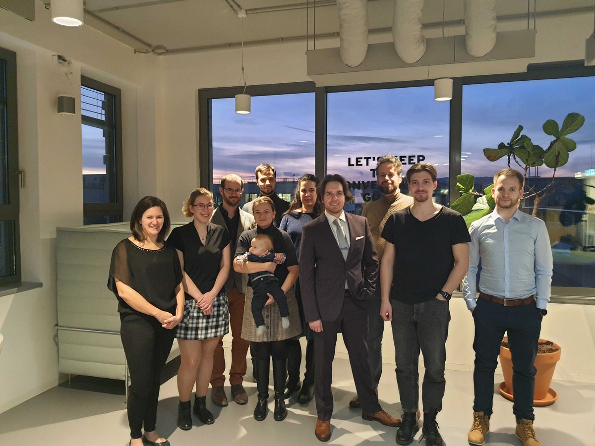 First Xmas party of the expanded Cytocast team 🥂🍾
 #MerryChristmas2021 #Cytocast #startups