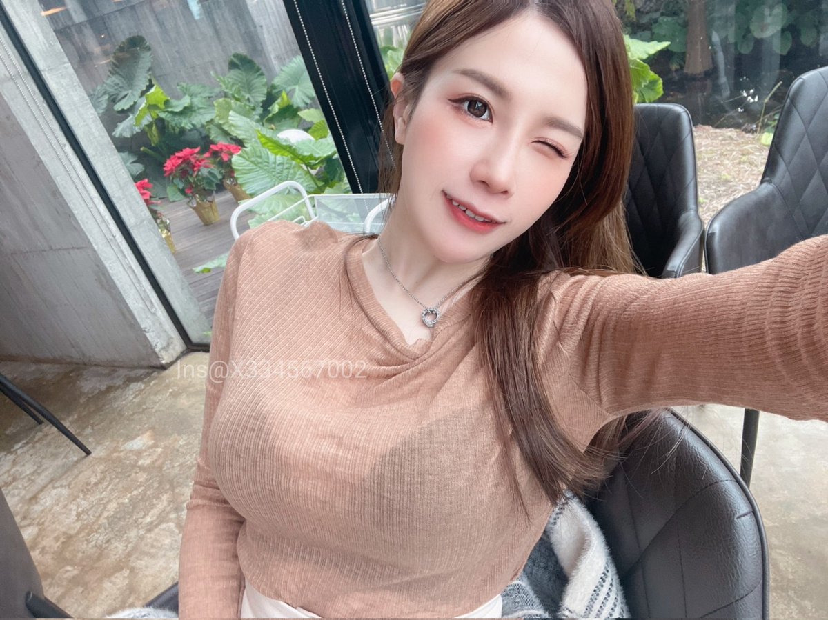 https://t.co/40Bhb119L3
心動就是要直接行動ㄚ
只有節日特別限定的聖誕大尺度特輯你追了嘛🤗 https://t.co/7jrfEsJAWd