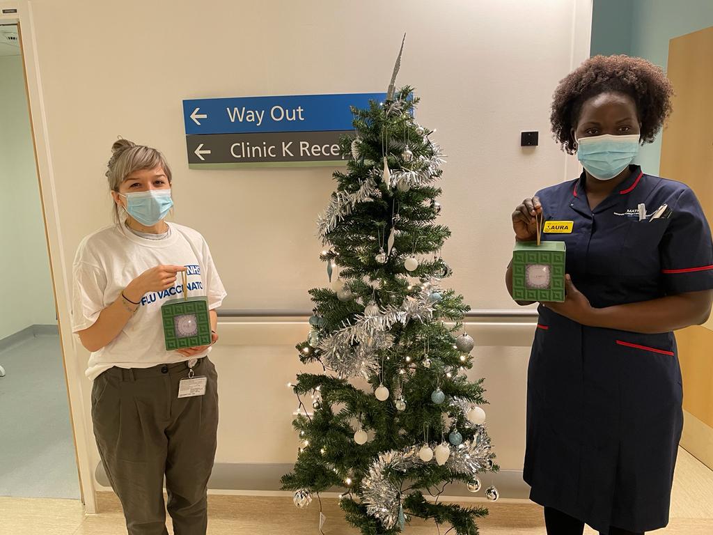 UCLHCharity's tweet photo. Huge thanks to our wonderful friends @Elemis for the lovely gifts for @uclh staff and volunteers who are working so hard in the #Covid19 vaccination clinics.  Your generosity is very much appreciated #OneTeam #GetVaccinated https://t.co/TePbRx7Jjm