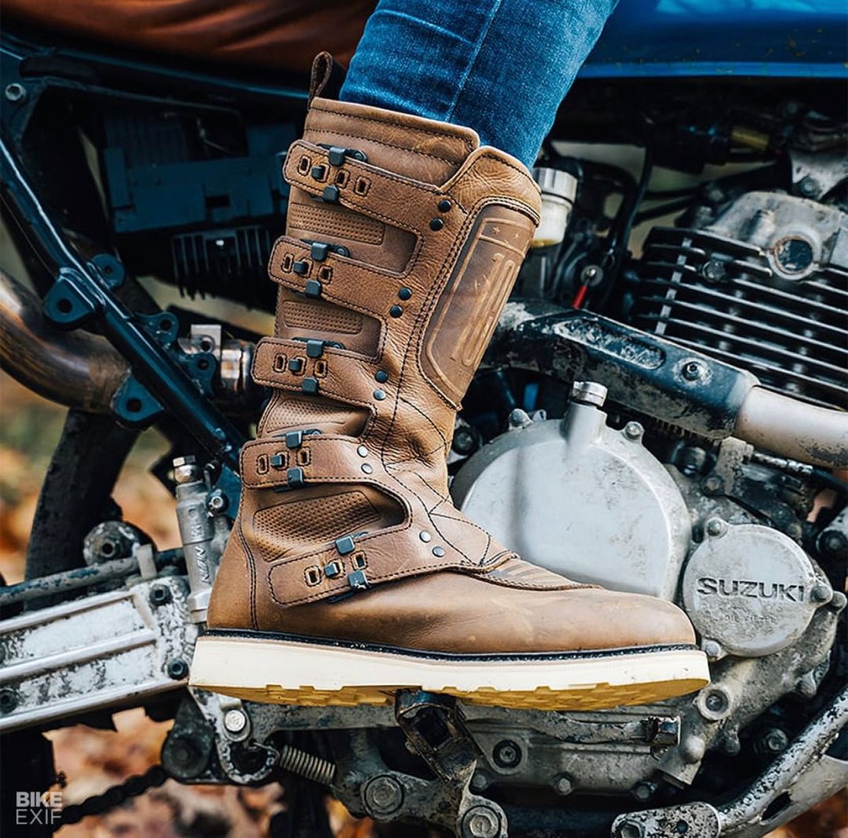 Check out <a href="/bikeexif/">Bike EXIF</a> for their latest review of the Elsinore 2 Boot! (Link in our bio)
•
•
📸: <a href="/bikeexif/">Bike EXIF</a> #icon1000 #onepossiblefuture #iconmotosports #Elsinore2 #MotoBoot #MotoFootwear