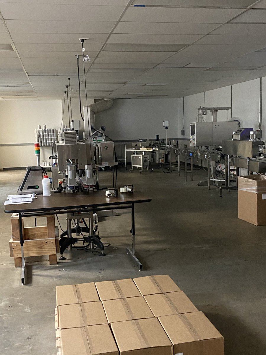 BrandsTorque's tweet photo. One day at a time and one room at a time.  Manufacturing is ramping up and we expect a BIG 2022 with Zero Torque.  Big things coming our way https://t.co/PTQxgzUgxn