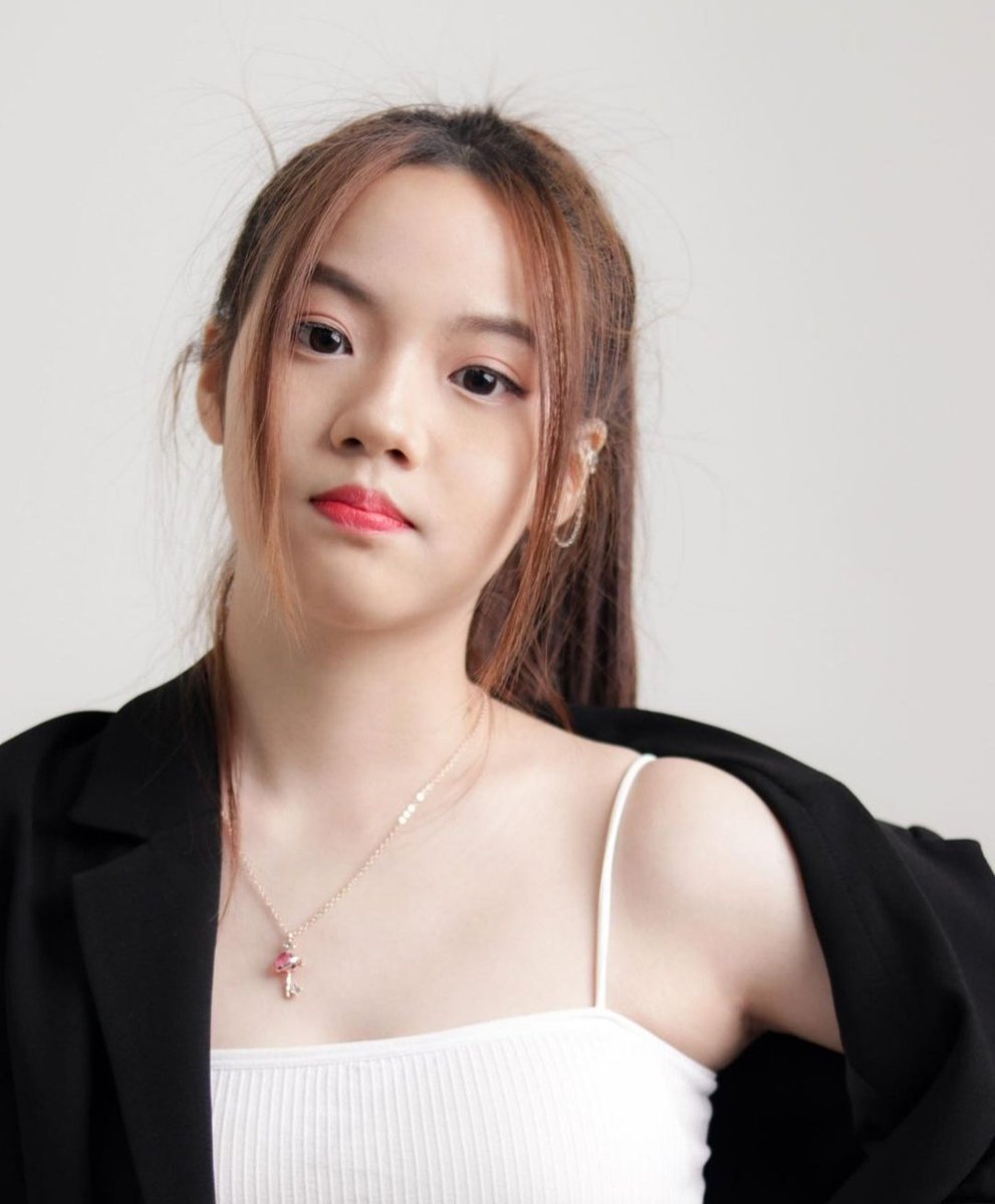 Karoona12's tweet photo. ไม่เล็กแล้วนะค้าบบบ https://t.co/wTZsivwJvk
