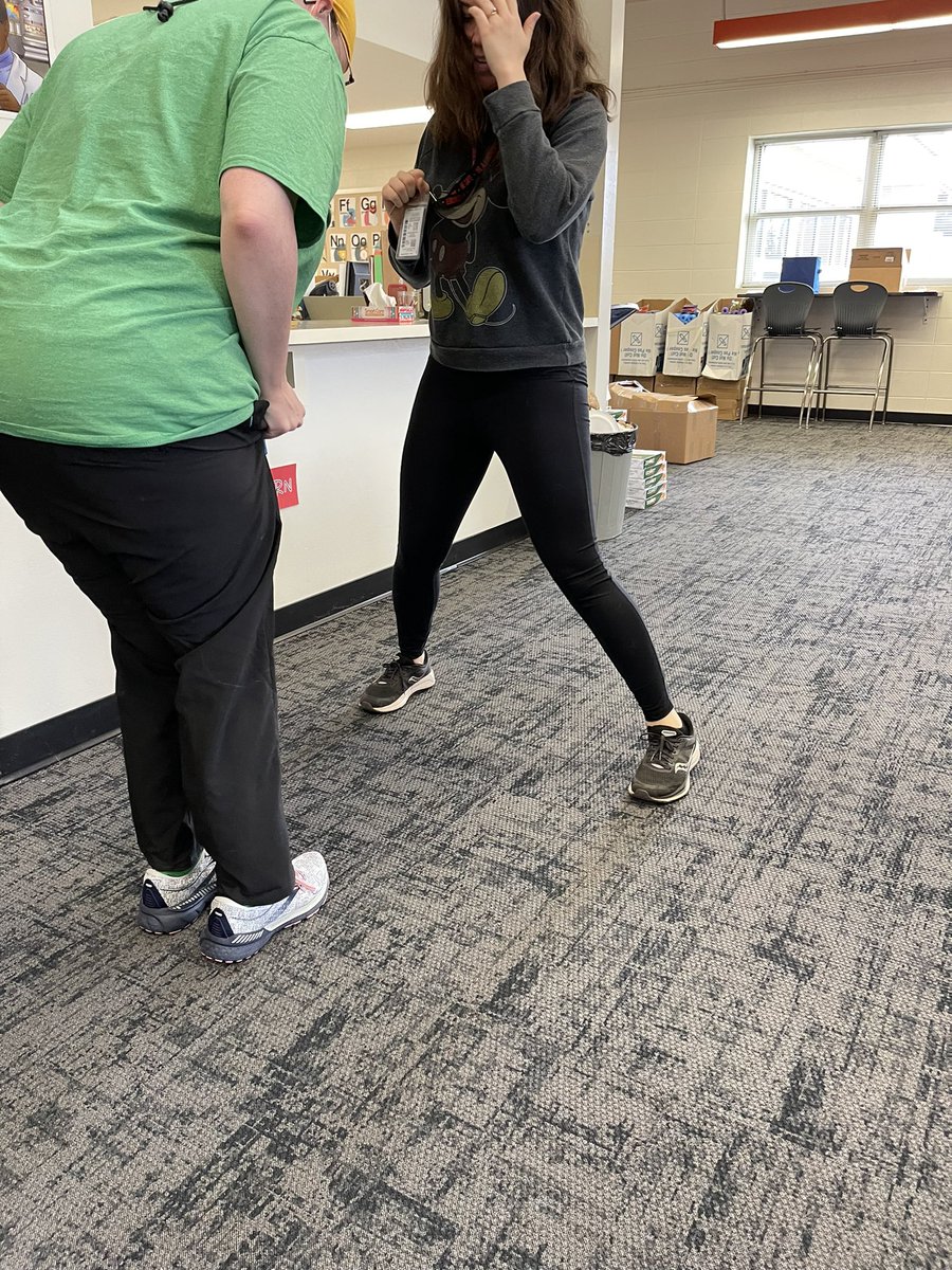 ReadMatz's tweet photo. Rock, paper, scissors- win and ask- @Foundation4SPS @CoachBrum @PittmanEagles https://t.co/ZJiOOqqj9R
