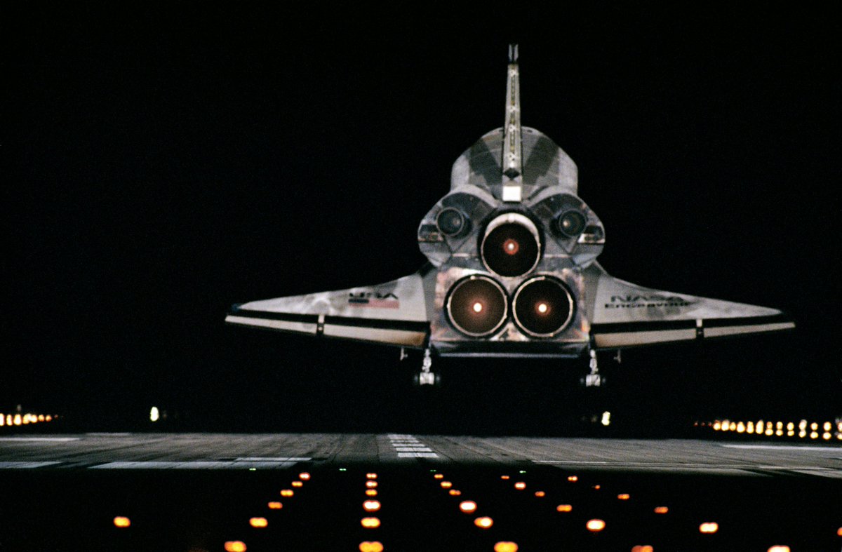 SpaceAboveUs's tweet photo. New episode! On STS-72 we're going to deploy one spacecraft but retrieve two! We'll also test out some new EVA techniques, bid farewell to a frequent flyer, and spin Koichi Wakata around until he stops smiling. https://t.co/iuKRpnthrV #STS72 1/5 https://t.co/KyTxDKVwwH