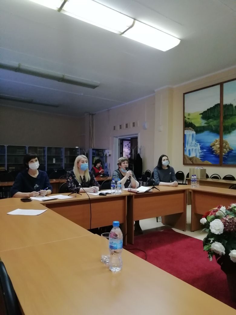 uprobraz2018's tweet photo. 23 декабря в Отрадненском ТУ прошло Окружное родительское собрание. В ходе онлайн встречи были рассмотрены актуальные вопросы, связанные с профилактикой заболеваемости детей гриппом, ОРВИ, вакцинацией, родительским контролем за организацией питания и др. @samminobr https://t.co/ByYY1ZVaPs