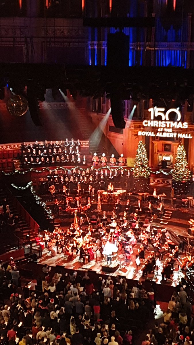 KateWalker1982's tweet photo. Loving the #rahchristmas show. Best carols ever especially to see our niece/cousin Elouise Frost in the choir for the first time. Amazing #soproud #feelinglikechristmas covid can't ruin our christmas spirit now 🎄🥳🥂thanks @RoyalAlbertHall https://t.co/wc0e3rDNNb