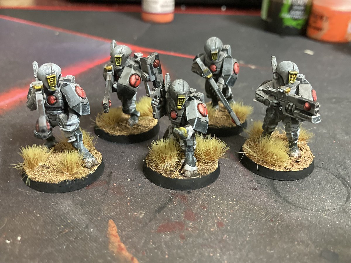 New year new army is gonna be tau empire. Finished first batch of fire warriors for upcoming codex 
#WarhammerCommunity https://t.co/0CYeaEuIHK