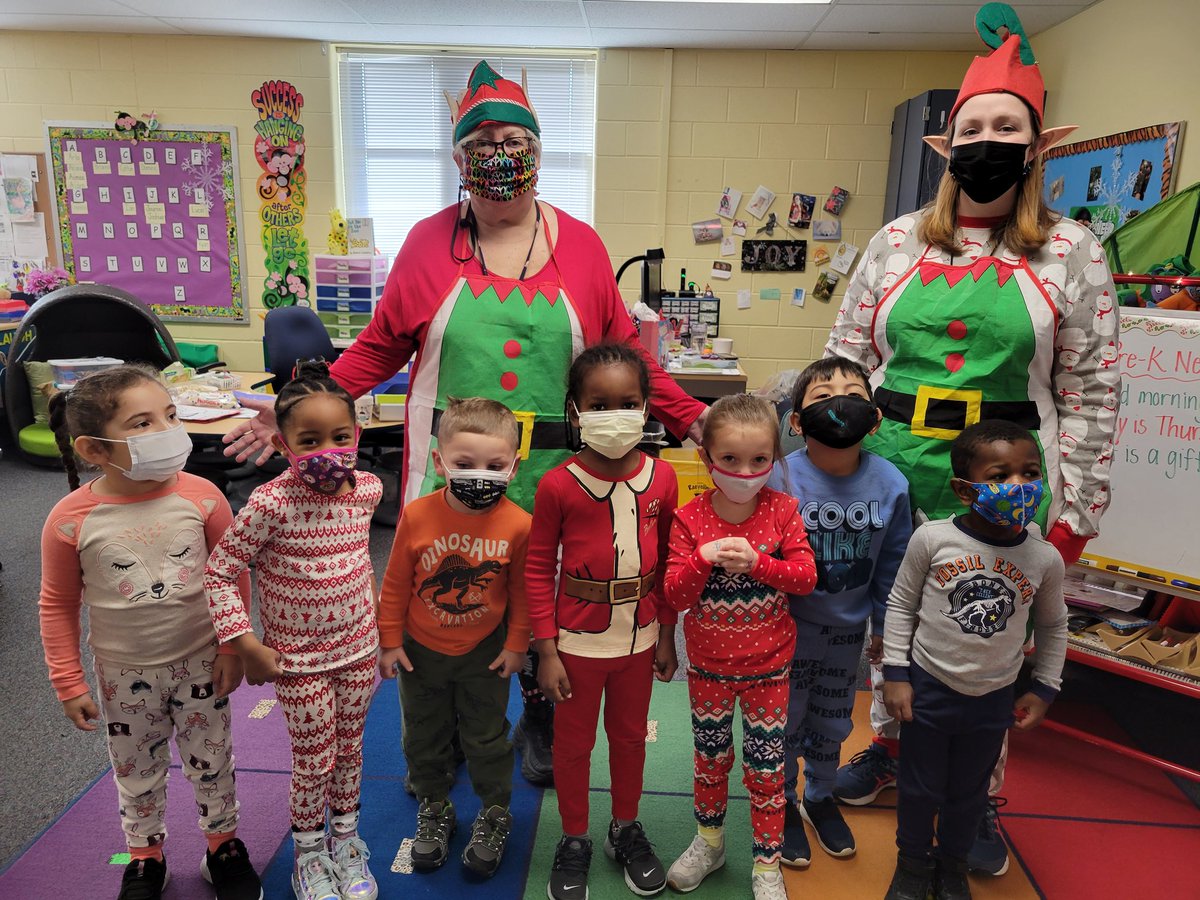 FerndaleEarlyEd's tweet photo. Warm holiday wishes ~ 
#PajamaDay https://t.co/OPOMKxLih3