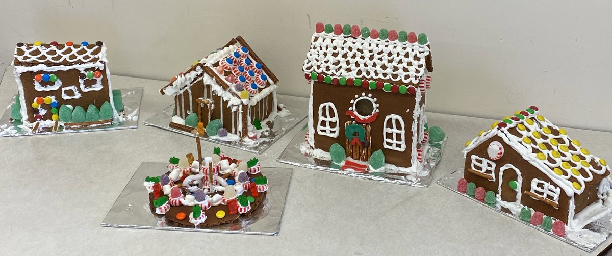 GingrichPeter's tweet photo. Final gingerbread houses were a huge success! Very proud of all my students for their creativity and true application of geometric problem solving skills. Totally worth the weekend of baking and the perfect way to wrap up our time before the Winter break.(2/2) #basdproud #mathed https://t.co/j8RsuOTaw1