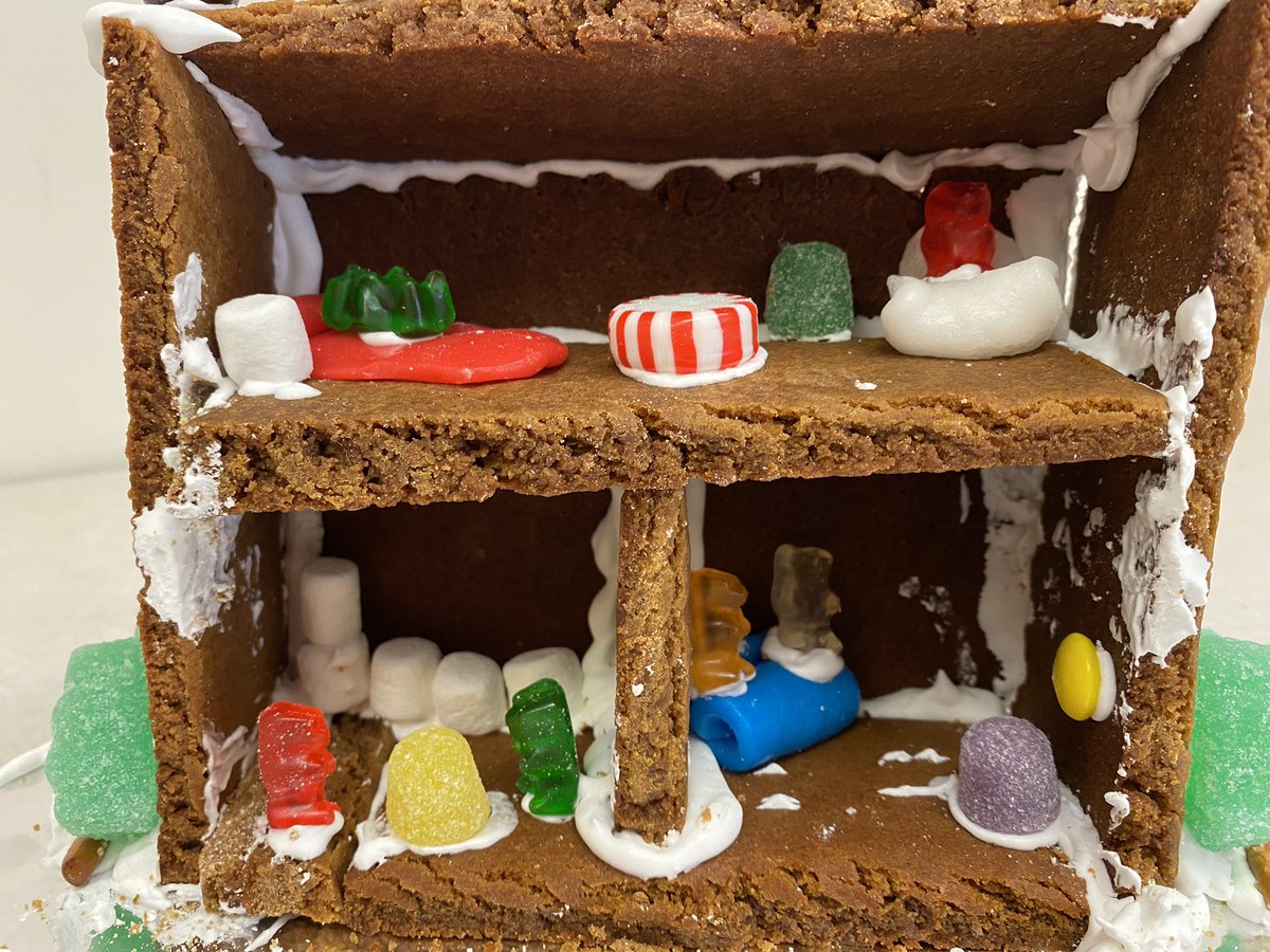 GingrichPeter's tweet photo. Final gingerbread houses were a huge success! Very proud of all my students for their creativity and true application of geometric problem solving skills. Totally worth the weekend of baking and the perfect way to wrap up our time before the Winter break.(2/2) #basdproud #mathed https://t.co/j8RsuOTaw1