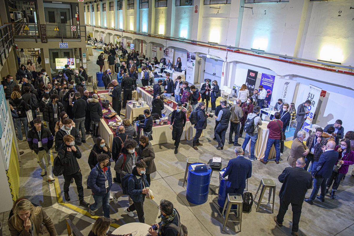 ConferenceHicon's tweet photo. ๐ Sei rimasto a corto di idee per i regali di #Natale?
Regala un'intera giornata di formazione sull'innovazione e le nuove tecnologie applicate al mondo del #turismo e dell'#hospitality!
Regalati o regala la registrazione completa di #HICON 2021 ๐ https://t.co/DS2tHSBEWU https://t.co/kINnrC92yy