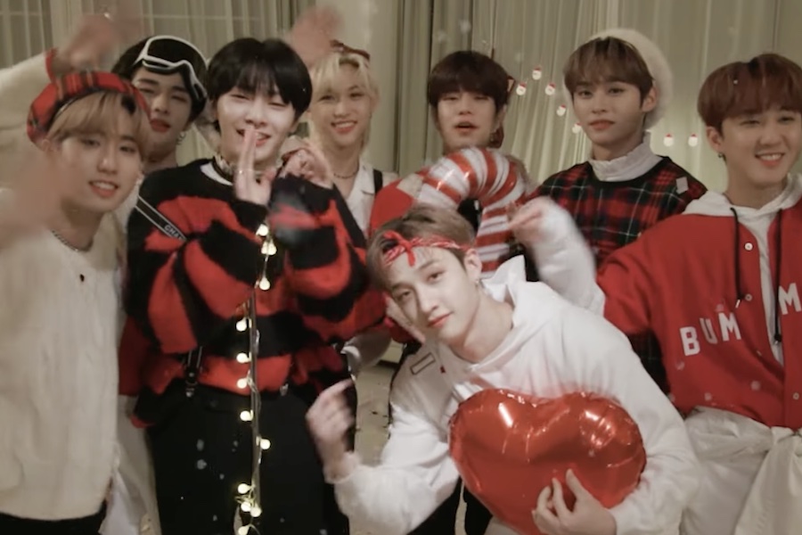 soompi's tweet photo. WATCH: #StrayKids Throws An Office Christmas Party In Music Video For “Placebo”
https://t.co/a6B0EDmpym https://t.co/xxkrh9CTNq