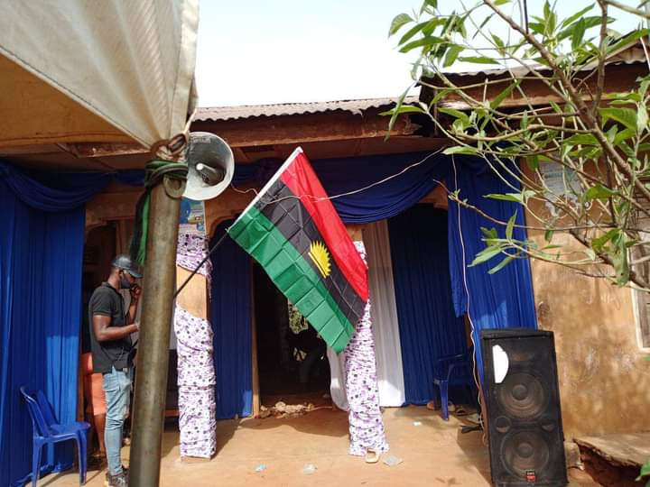 EmmanuelIgweb12's tweet photo. Munachisom  Rest In Peace Comrade, your  enemies took you away from us in a brutal way , those murders will never go free. Continue to fight on even on the other side . RIP Nwachineke! https://t.co/LLWKNNQWcN