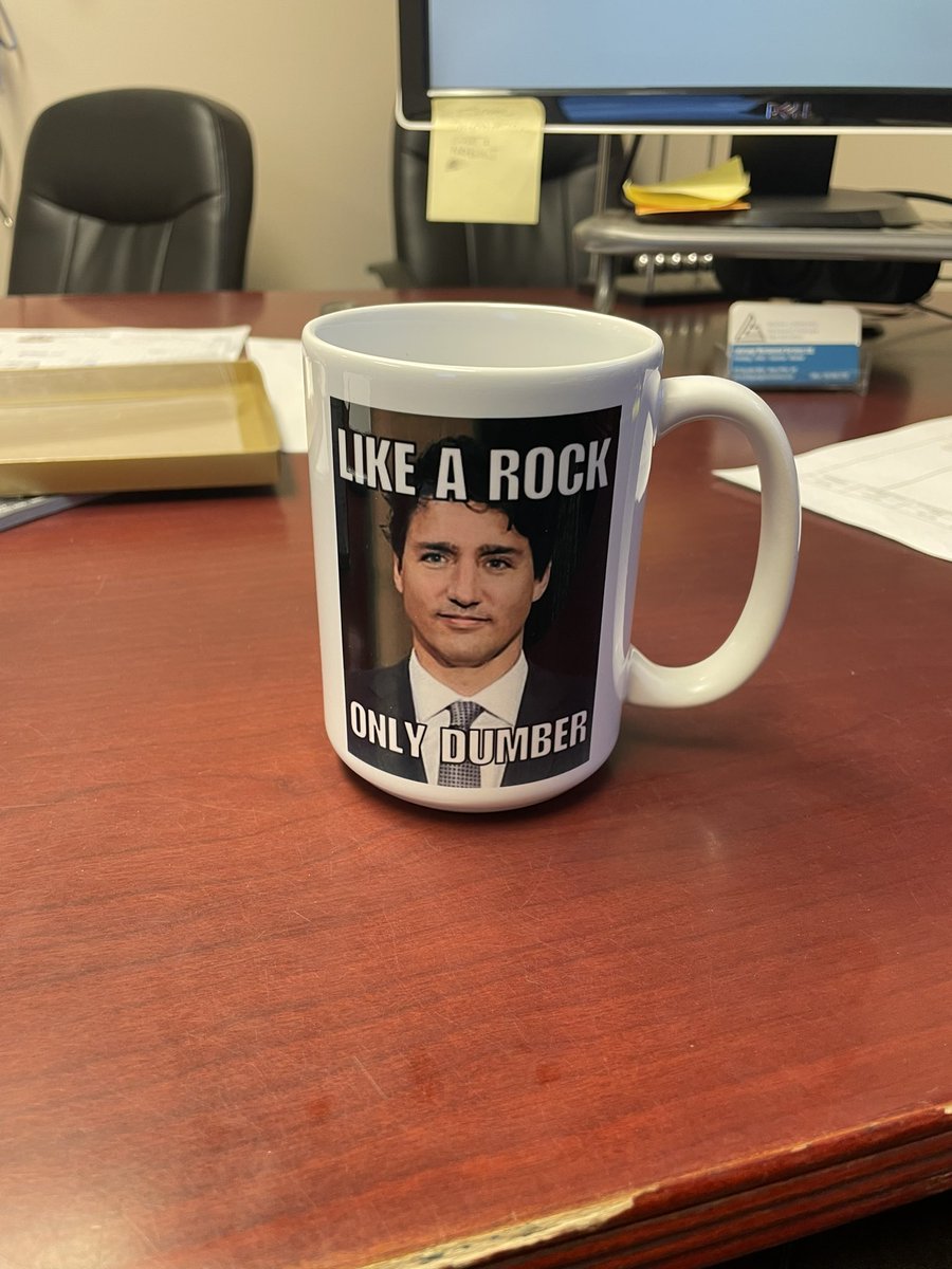 commons83751048's tweet photo. Best gift ever from my saftey girl 👍 https://t.co/NyXEZh7CyI
