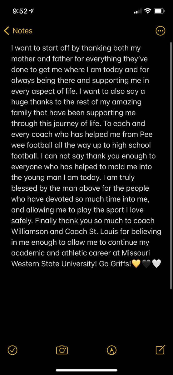 QGarrett96's tweet photo. Excited to be a Griffon!!!💛🖤#toosw22t @CoachWillie @CoachStLouis https://t.co/SL5pQeHGQh