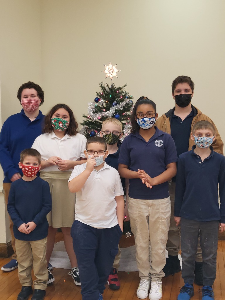 falkschool's tweet photo. Ms. Bushardt's high school students traveled all the way from Rossler to decorate cookies with Ms. Young's class at Roosevelt. How do you like to decorate your cookies?

#ThisIsFalk #Cookies #christmascookies #holidays https://t.co/pDsPWiyHQJ