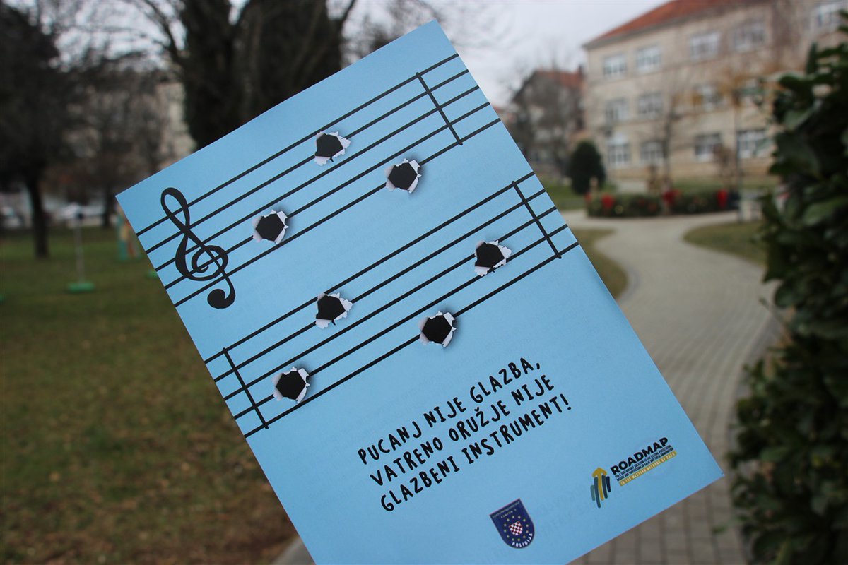 VedadPinjo's tweet photo. "A gunshot is not music! Celebrate wisely, without weapons!" Key awareness-raising message shared among the citizens of Posušje today in collaboration with MoI West-Herzegovina Canton. #SALW #Roadmap #ProjectPILLAR https://t.co/4FEa6jm8kS