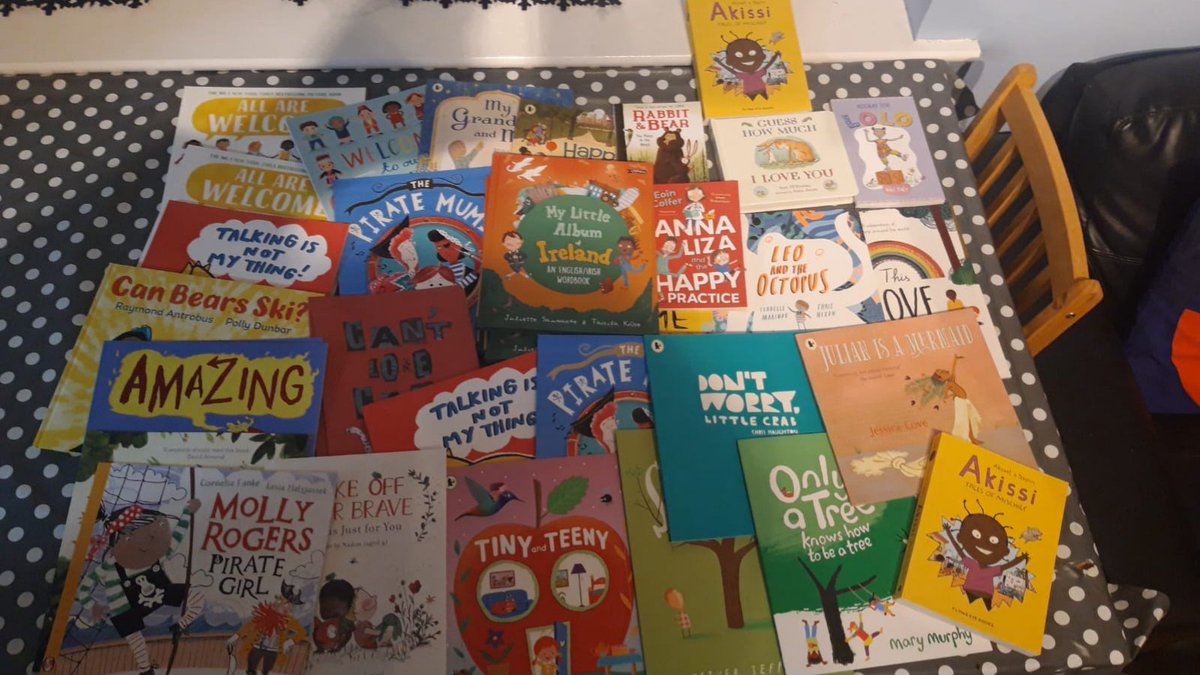 PMVTrust's tweet photo. A big thank you to @KidsBooksIrel for their donation of books to our family homeless services. These were very much appreciated over the Christmas weekend. #Sharegenerously https://t.co/hQfAPEtMbT