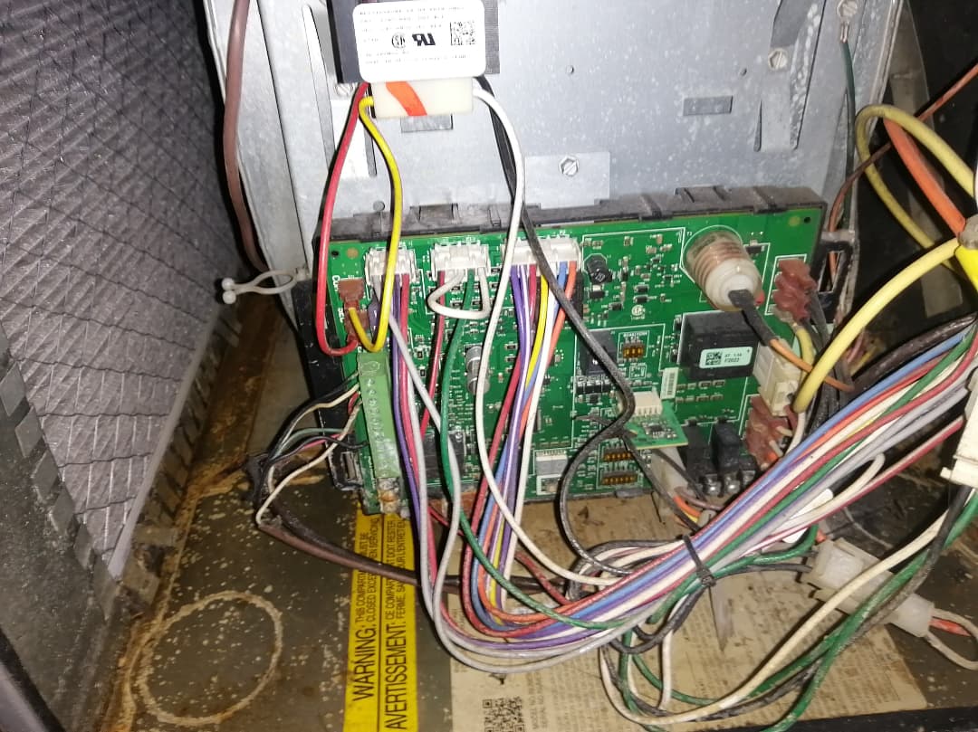 furnace_ac's tweet photo. Call the professionals from Unique Providers and Furnace Ac Solutions today. To set up a cleaning and service appointment call us at 905-456-8940 (D)

*Residential *Commercial
**Sales *Service *Repair 

#NadcaCertified https://t.co/j5NJoTpU30