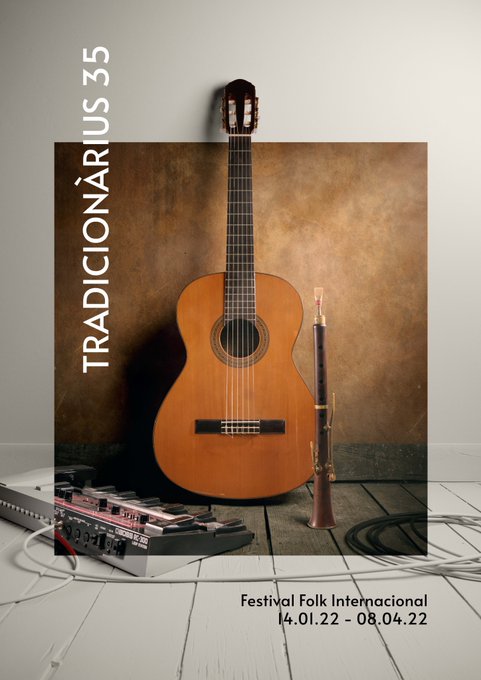 manscatradio's tweet photo. 🔴 Demà (06h) tornem, després de la musicada Nadalenca! i us explicarem les principals propostes de la nova edició del @tradicionarius. Entre ells: @lagravetat, @electrogralla, @OmacOrquestra o @elponypisador.

Els sentirem per començar l'any del @manscatradio a @CatalunyaRadio https://t.co/GlhCpDxixP