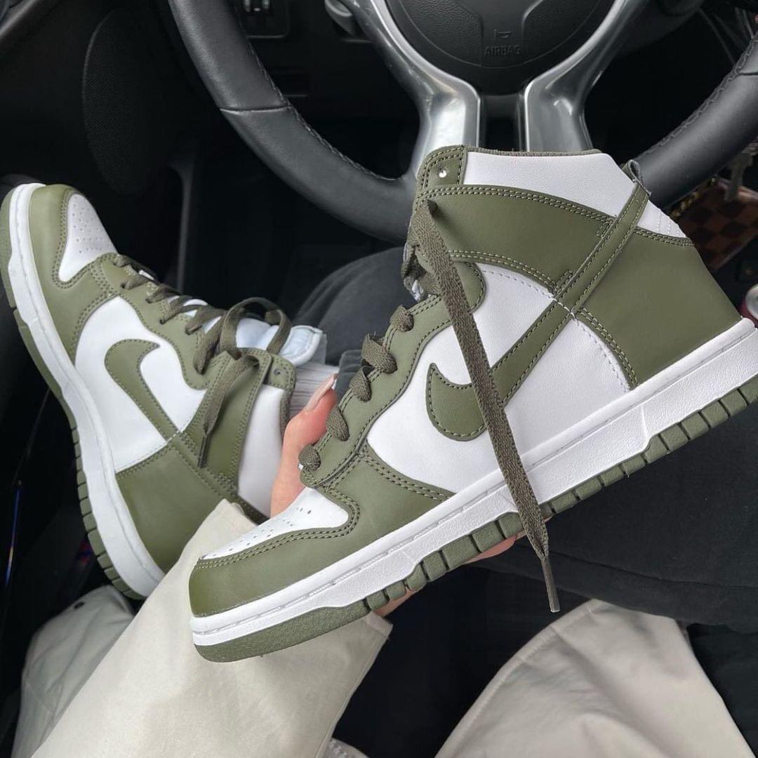 khaki dunks