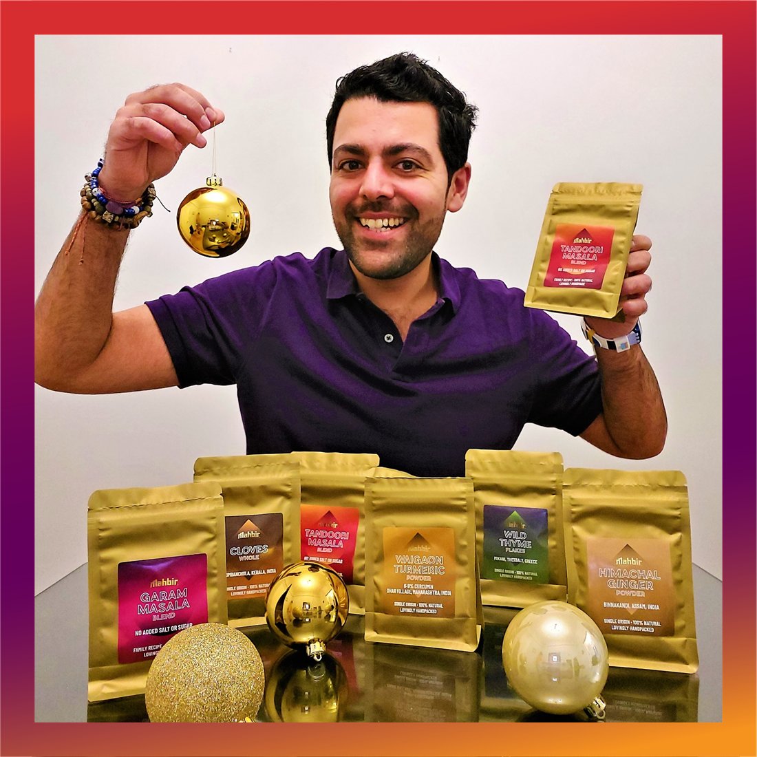 It's the season of giving... so I'm giving you an exclusive preview of my new collection of direct-from-farmer herbs and spices that I'll be launching in the New Year.😃 
Merry Christmas 🎄 to you, and your families! 😘

#Xmas #Greetings #Lookingforward