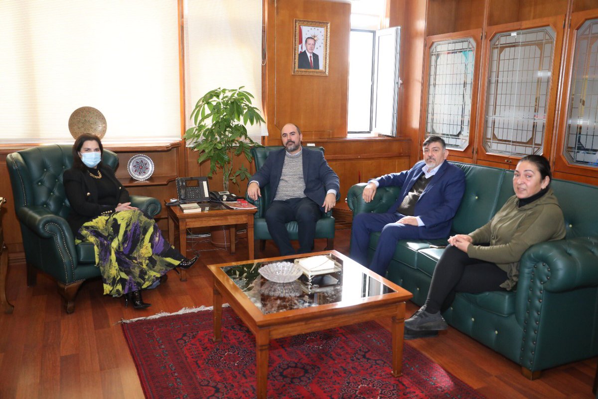 TopuzLegal's tweet photo. Şube Başkanımız Av. Umut Tamer TOPUZ, Çukurova Üniversitesi Rektörü Prof. Dr. Meryem TUNCEL hanımefendiyi makamında ziyaret ettiler. Nazik misafirperverlikleri için teşekkür ederiz. #YerelyönetimlerAdana #AvUmuttamerTopuz #çukurovaüniversitesi https://t.co/Pumo7zCWhy