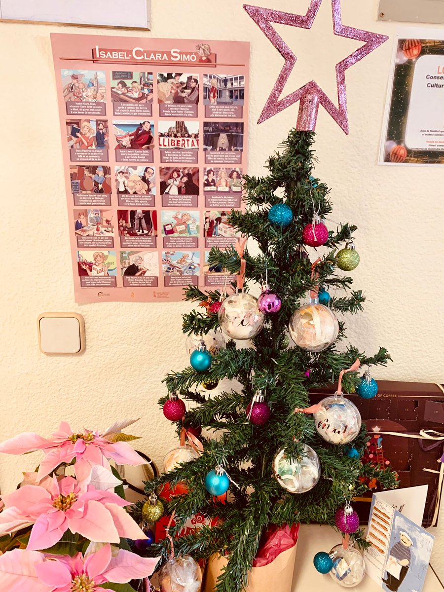 elsavilalta's tweet photo. Treballar en educació i per l'educació és un dels meus somnis de vida complits i fer-ho envoltada de les millores companyes i companys, també. Gràcies a totes i a tots. #bonesfestes #nadal #cece #dgieo #sep #soa https://t.co/ZJnZ3lTiBc