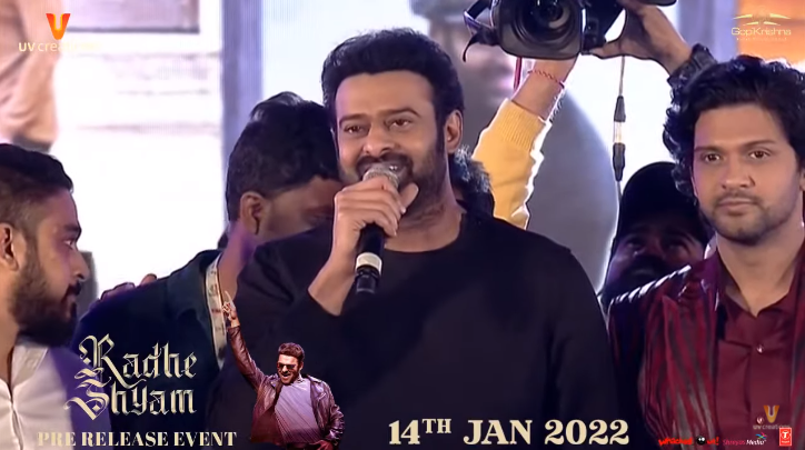 UV_Creations's tweet photo. Our very own Darling #Prabhas addressing fans💥 at #RadheShyam Pre-Release Event!

🔗 https://t.co/TK2hRxM0vb

#RadheShyamPrereleaseEvent
@hegdepooja @director_radhaa @TSeries @UV_Creations @GopiKrishnaMvs @AAFilmsIndia https://t.co/zS6W2ENGbM