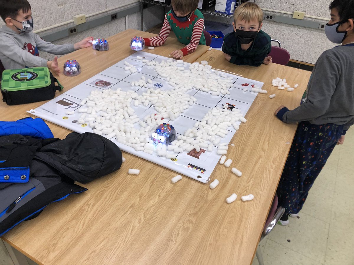 HHSTEM_JPerry's tweet photo. What do you do the day before break? Bluebot snow plows to the rescue! These 1s had to work together to program the bots to clear the game mats. #cooperation #communication #coding #STEMatHH @HH_Schools https://t.co/PPvOTQXbro