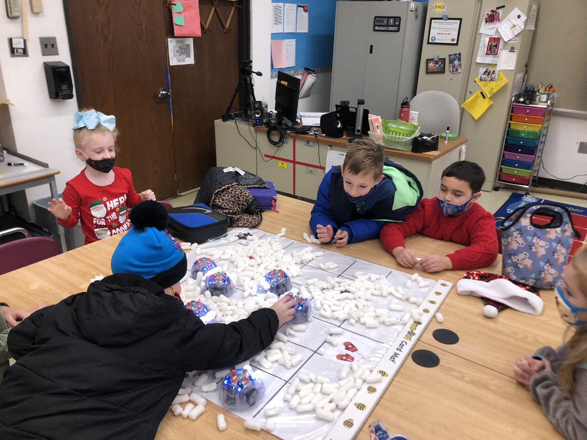 HHSTEM_JPerry's tweet photo. What do you do the day before break? Bluebot snow plows to the rescue! These 1s had to work together to program the bots to clear the game mats. #cooperation #communication #coding #STEMatHH @HH_Schools https://t.co/PPvOTQXbro