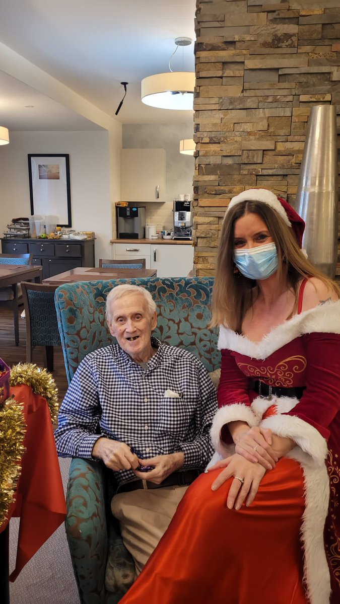 MoorePlaceEsher's tweet photo. Our residents and staff were treated today with a visit from Mrs Claus who came with chocolates and other delicious treats for them to get them ready for Santa tomorrow night #mooreplace #esher #surrey #carehomes https://t.co/gn0VK3WFbo