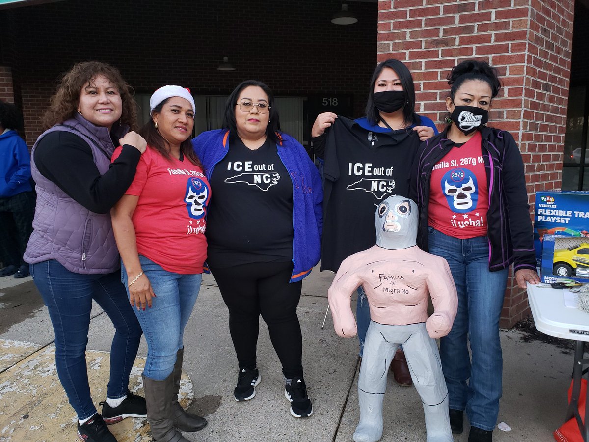 comite_deaccion's tweet photo. #IceOutOfNc https://t.co/rZukxYdDYx