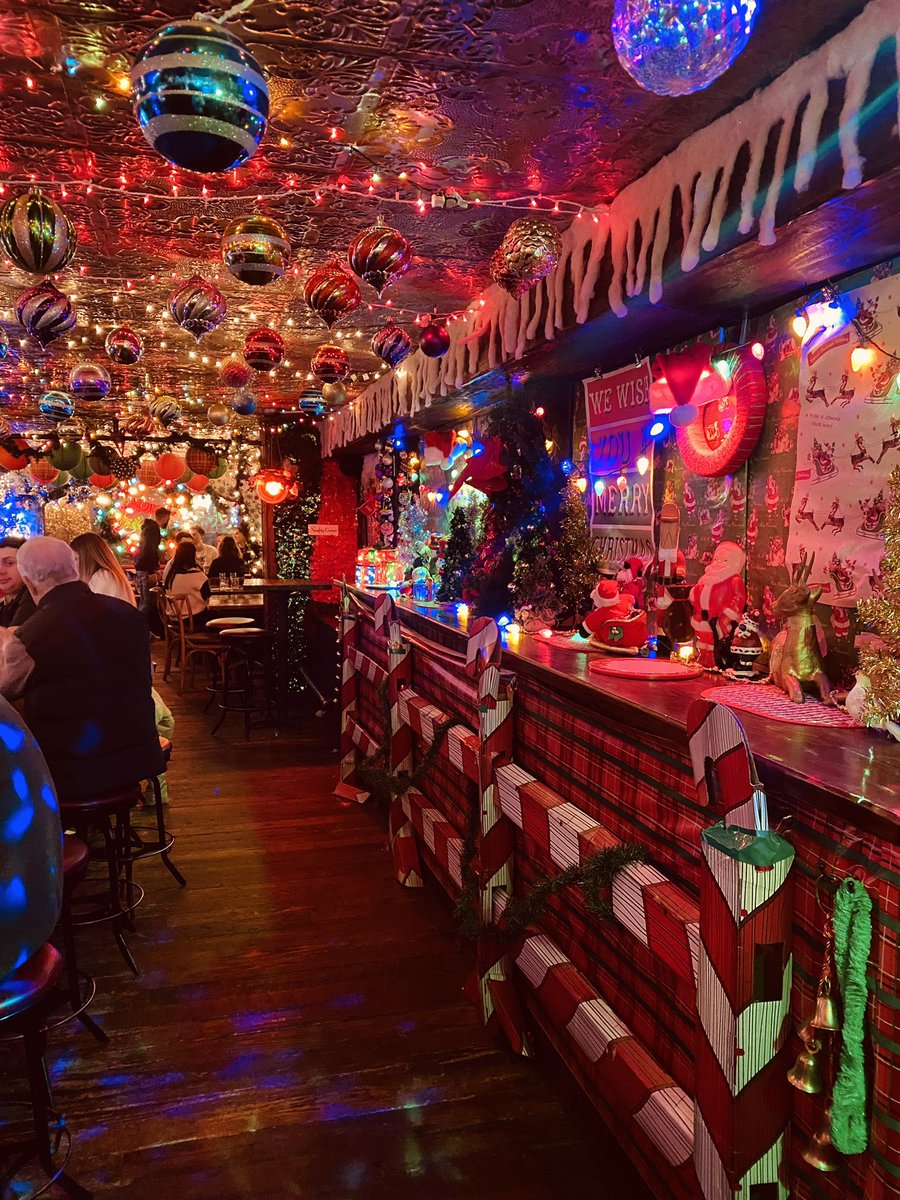 There is no place like <a href="/TGRStarkville/">The Guest Room</a> during Christmas. A literal and figurative hidden gem in downtown <a href="/mscollegetown/">Starkville, Mississippi</a> 10/10 would recommend