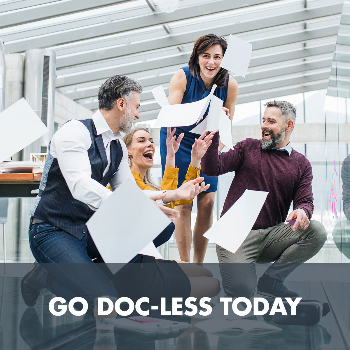 FirstClassFinan's tweet image. Gathering financial documents is a thing of the past. Call us today for a faster, easier mortgage.