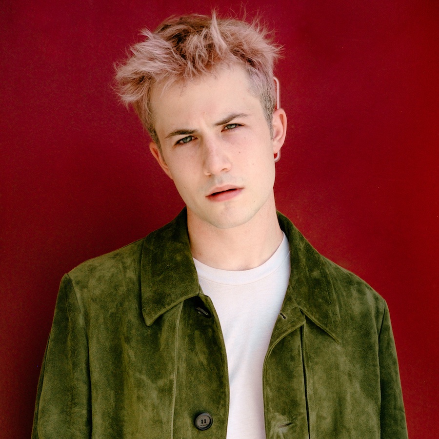 Estrela de 13 Reasons Why , Dylan Minnette está completando 25 anos hoje! Happy Birthday,   