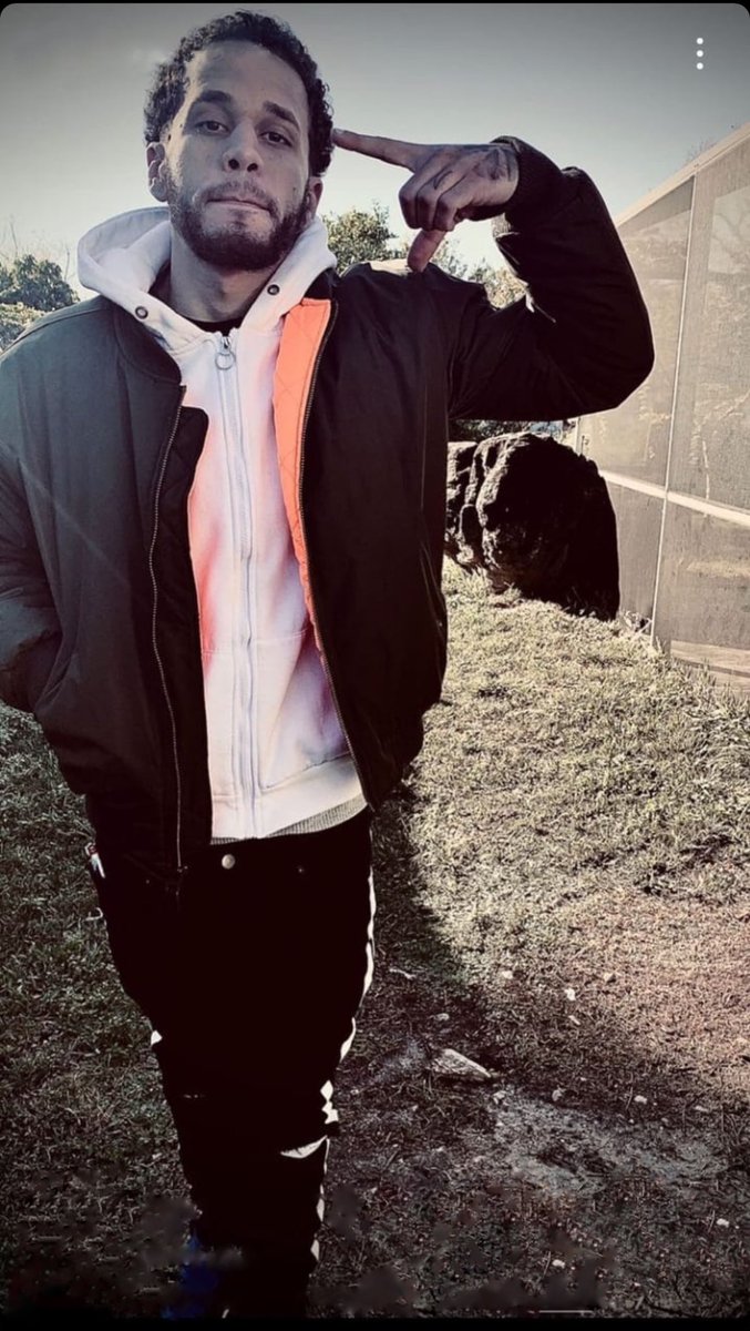 Damnn nigga I be missin df outta you you was my big bro Fr you gon forever live on  #LTMSHADOW 🕊💙👍🏼 foreva R30LLxN 3x love yo soul DxRTC