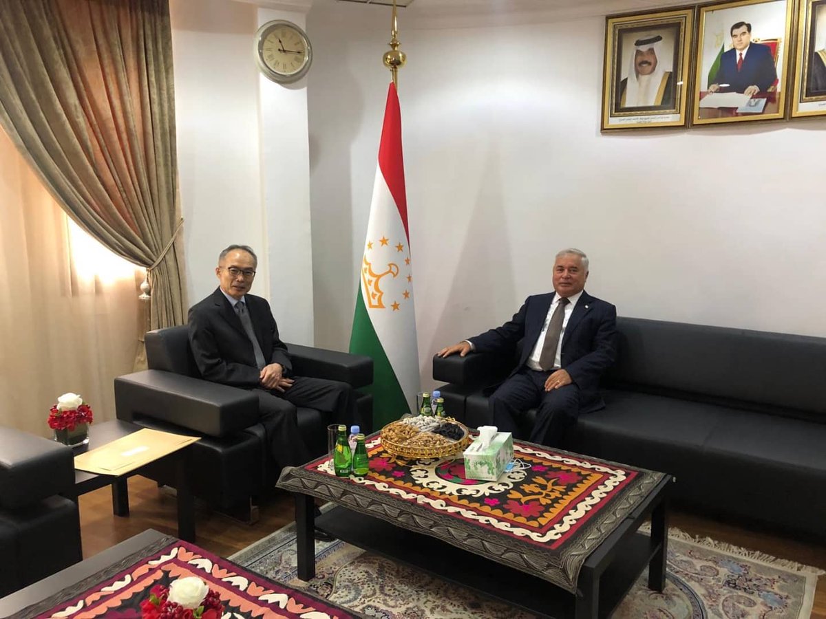 tajembkuwait's tweet photo. On November 22, 2021, the Ambassador of the Republic of #Tajikistan to the State of #Kuwait Zubaydullo Zubaydzoda met with Ambassadors of #Japan Masato Tokaoka and the State of #Libya Sulaiman Al Sahili. https://t.co/Y2R6kA7AJm