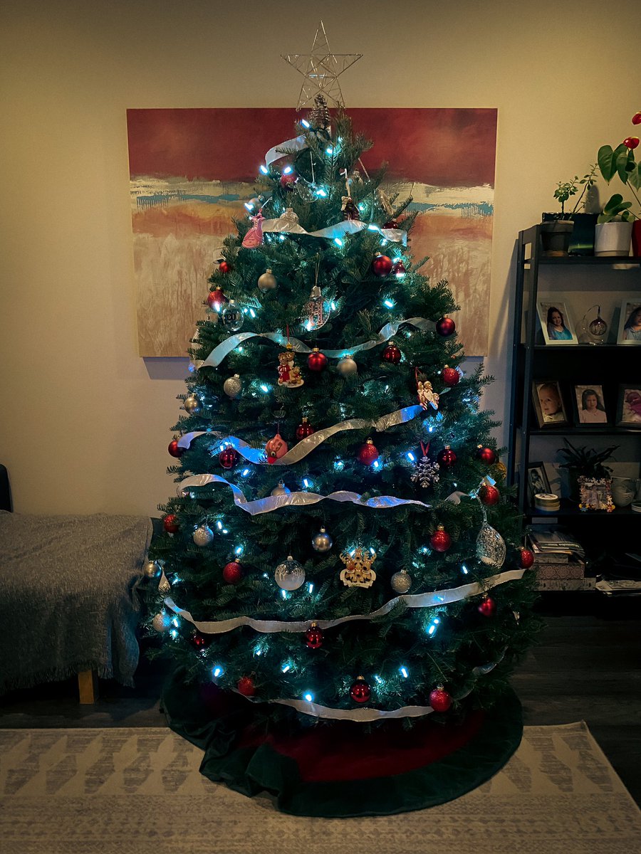 jherkimer's tweet photo. Happy holidays. https://t.co/Jme7LW1CCx