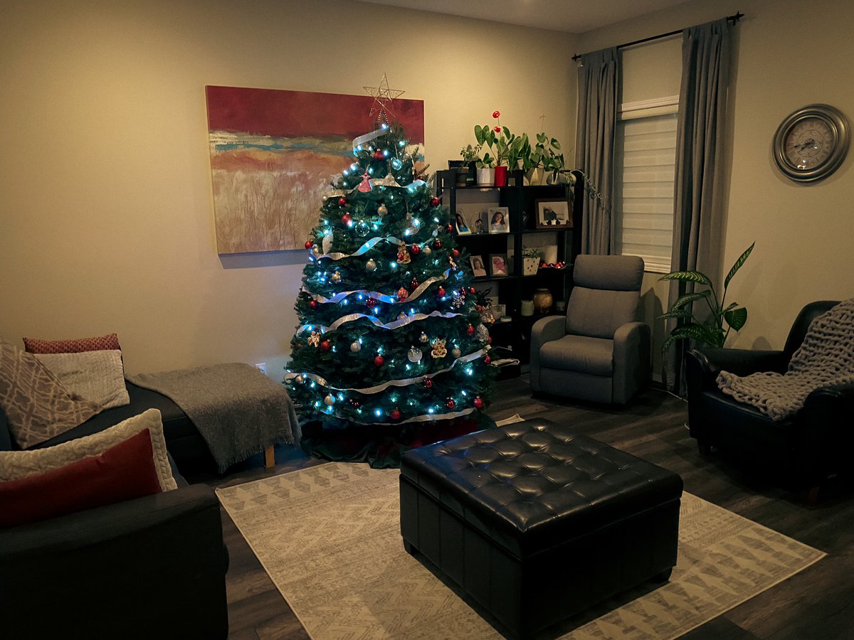 jherkimer's tweet photo. Happy holidays. https://t.co/Jme7LW1CCx