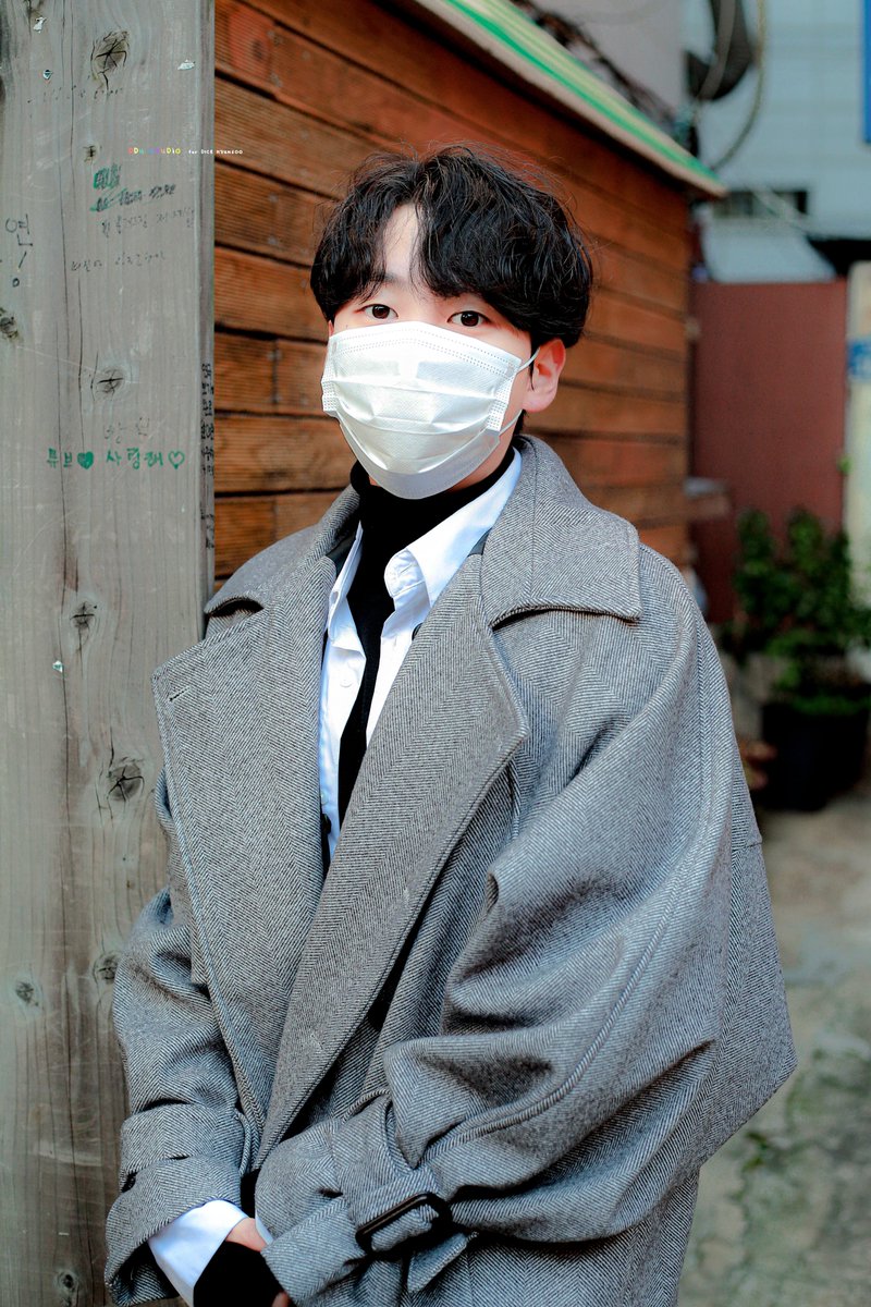 DDustudio412's tweet photo. 🎄🎄🎄메리크리뚜마뚜🎄🎄🎄

#디원스 #D1CE #김현수 
@officialD1CE https://t.co/QeUGDoeWWt