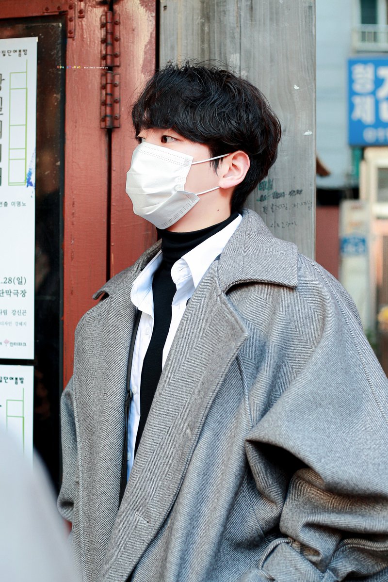 DDustudio412's tweet photo. 🎄🎄🎄메리크리뚜마뚜🎄🎄🎄

#디원스 #D1CE #김현수 
@officialD1CE https://t.co/QeUGDoeWWt