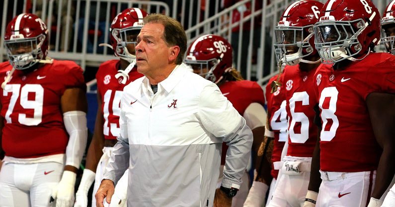 jerrysandersRTR's tweet photo. "There are 3 things we can't have, We can't have complacency, we can't have selfishness, and we can't lose our accountability." 

– Nick Saban https://t.co/7fRoRb7HHm