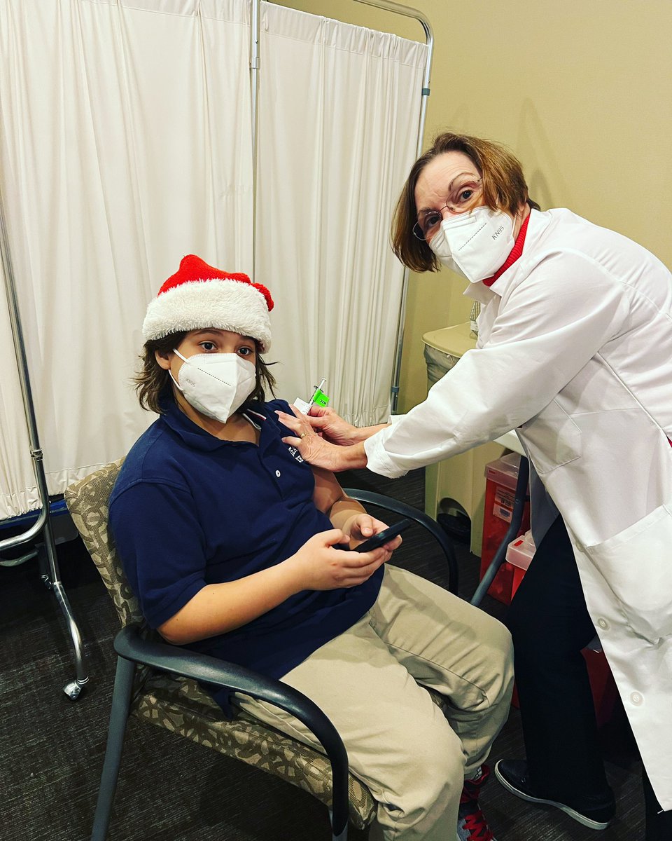 nildarosario's tweet photo. @michaelostros #secondose #covid19 @clara_maass.medicalcenter . https://t.co/TaDtBdkl2t