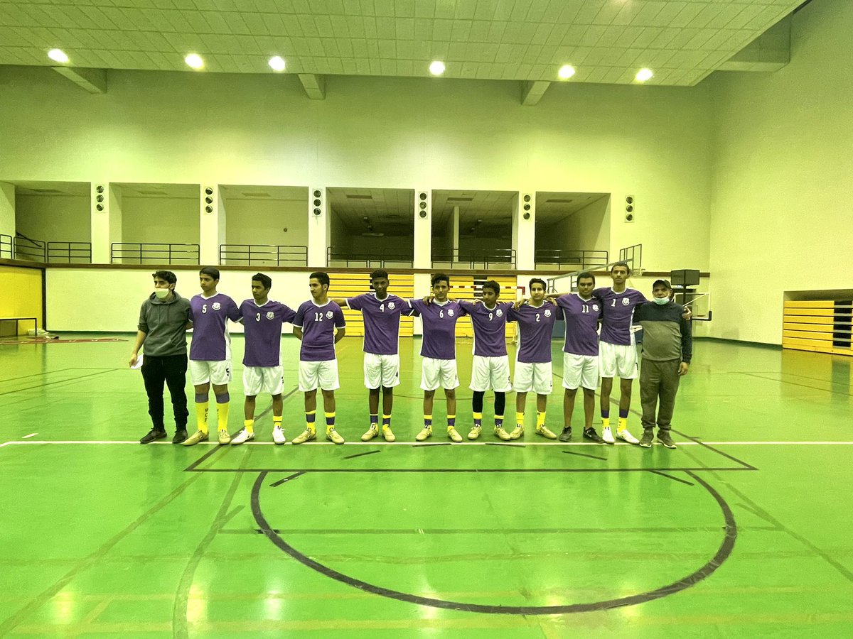 alfifi_a's tweet photo. سعدنا هذا المساء بمشاركة شباب نادي الوطني للكرة الطائرة في مباريات الدور الاول لشباب أندية تبوك بعد غياب امتد لأكثر من عقدين من السنوات .. فالكم التوفيق ورجعة تسهم في عودة الكرة الطائرة في #تبوك لسابق عهدها باذن الله 
@wtuu1381 @khalidalzughaib https://t.co/W54KerIvX3