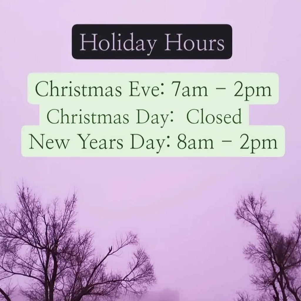 Stop in for some last minute gift cards or coffee accessories! ⭐
The keep cups, keep your coffee the freshest its ever bean 😃 
Have a safe &amp; happy holiday everyone! 🧡 instagr.am/p/CX1QaMRrQq_/